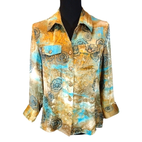 ERIN London Button Tailored Blouse - Picture 2 of 6